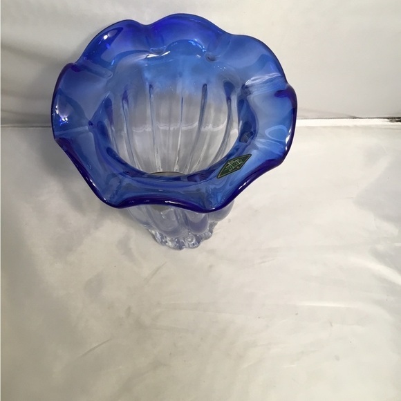 SHANNON NWT FREEFORM CRYSTAL COLLECTION SCALLOPS VASE - Picture 4 of 7